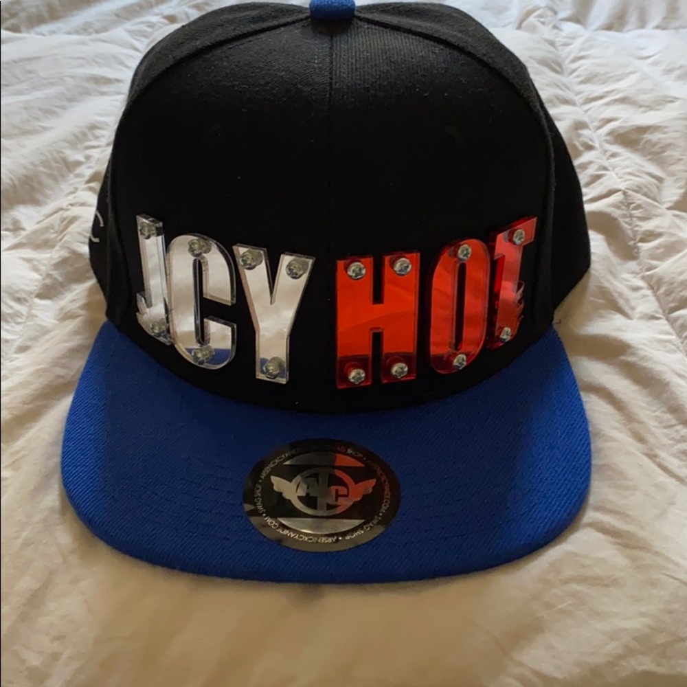SnapBack hat